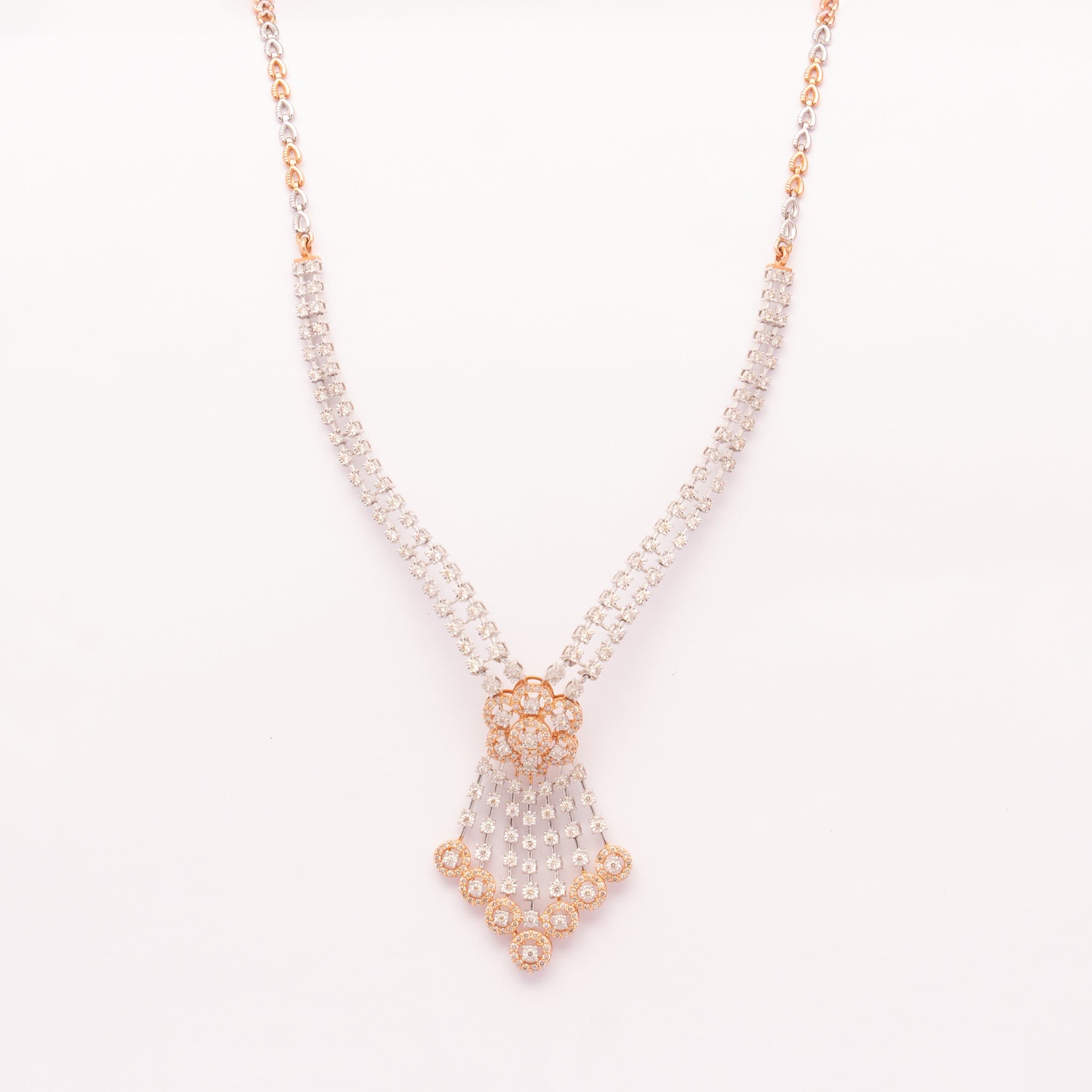 Enchanting Diamond Necklace