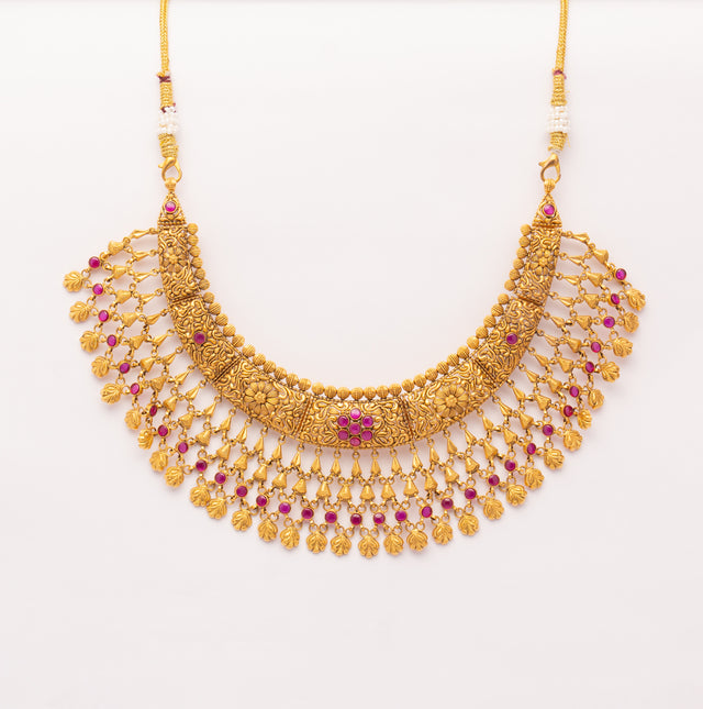 Intricate Royal Gold Necklace