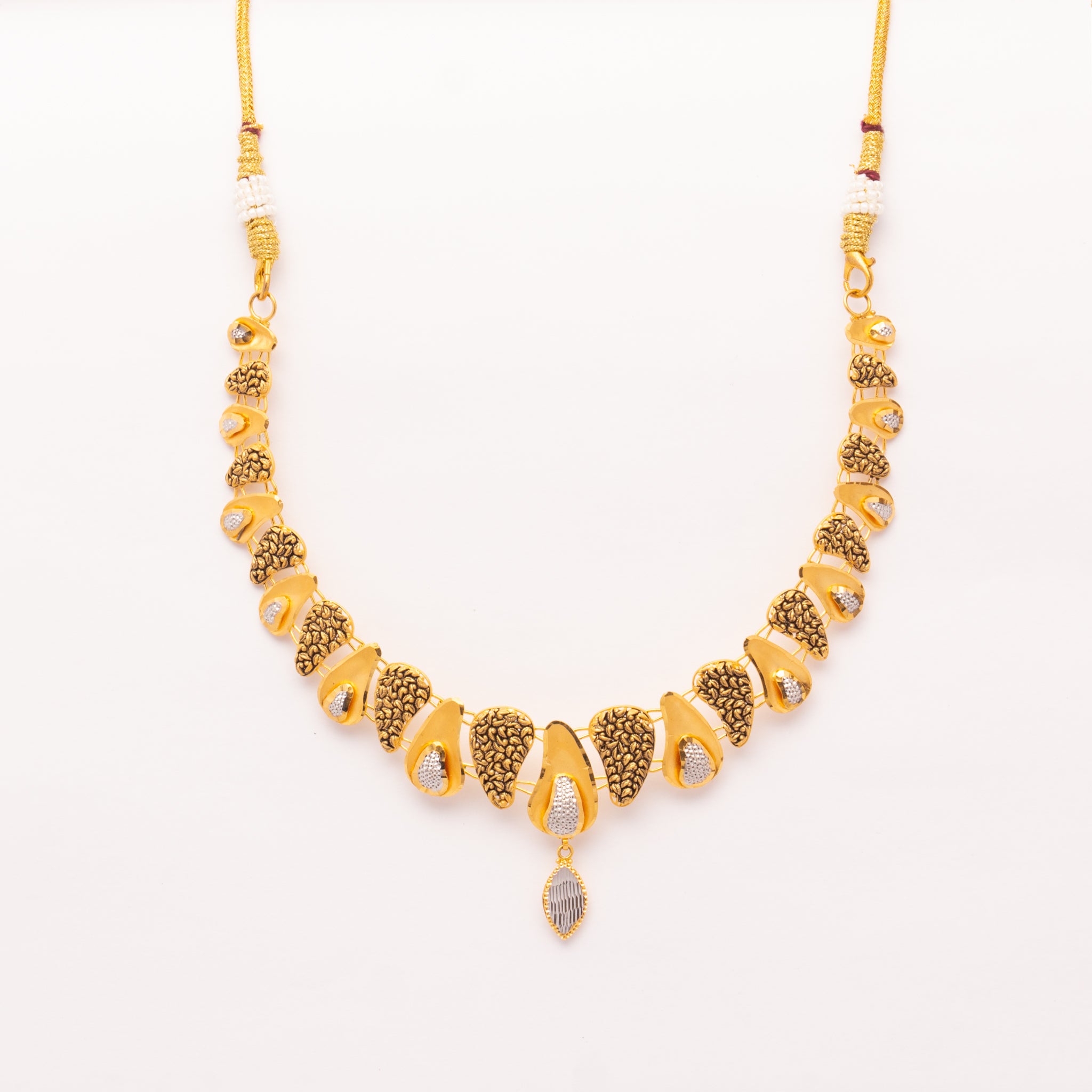 Exquisite Gold Necklace